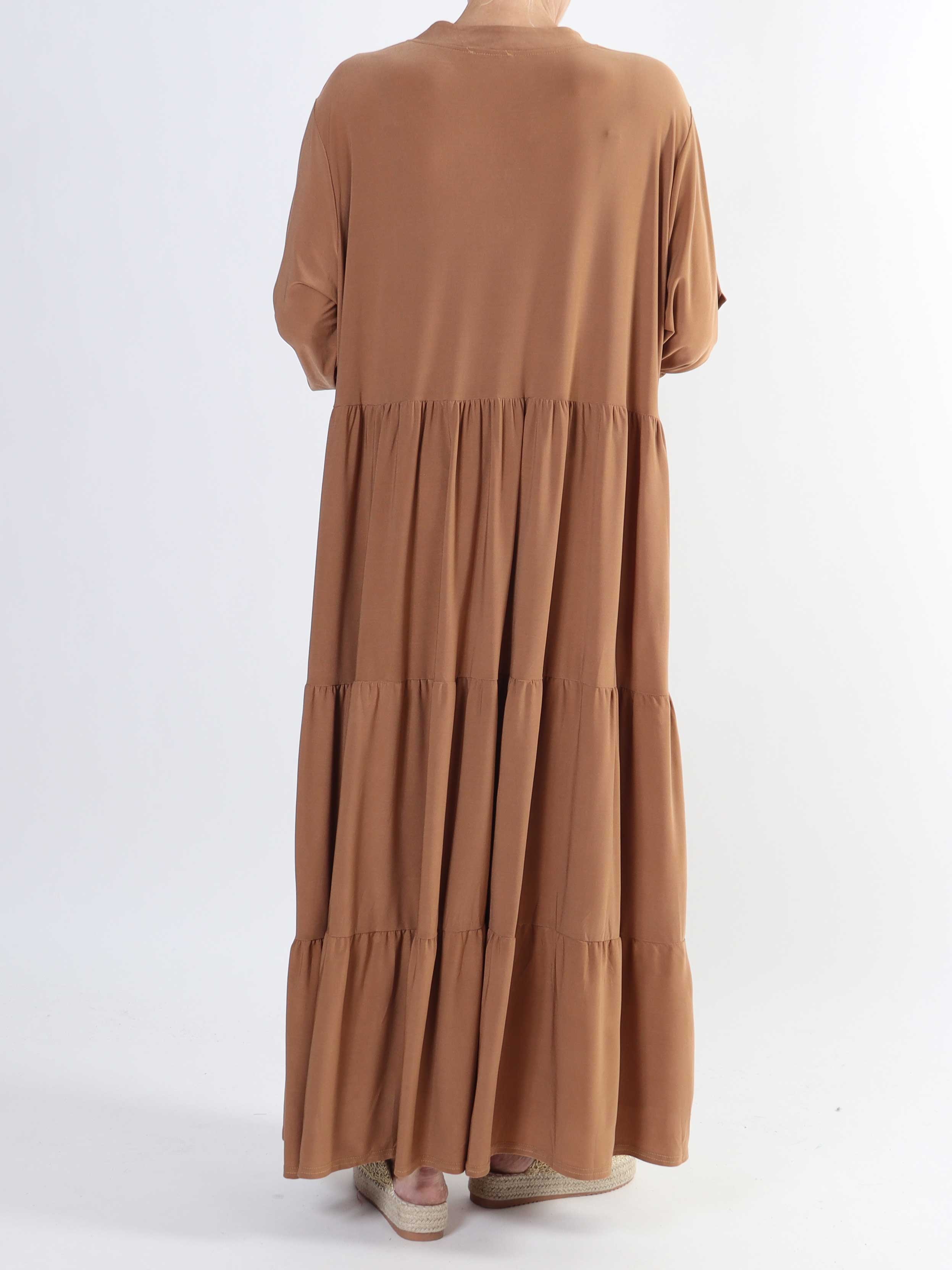 Milano Plain - Lång enfärgad plus size klänning med lager på lager look